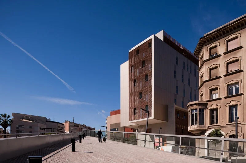 Nouvelle construction de la résidence socio-sanitaire DOLORS ALEU DE BARCELONE.